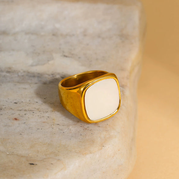 Ring Motherofpearl Titanium Steel Light Luxury Geometric Electroplated 18K Gold Nonfading