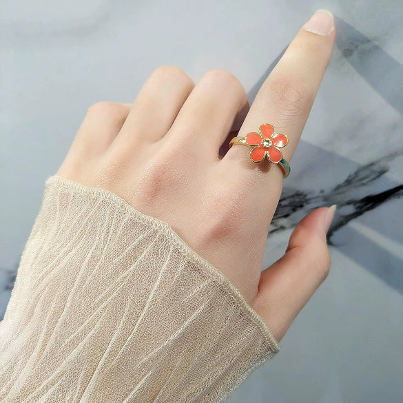Rotatable Living Antianxiety Decompression Microinlaid Zircon Copper Ring For Women With Plant Flowers Style And Electroplating Design