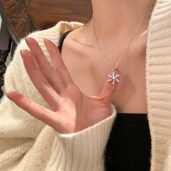 Rotatable Zircon Snowflake Titanium Steel Necklace With Mixed Gem Inlay And Geometric Design