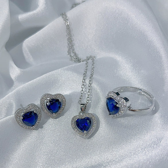 Round Chrysanthemum Four Leaf Clover Titanium Steel Jewelry Set With Gemstone Inlaid And Electroplated For Women