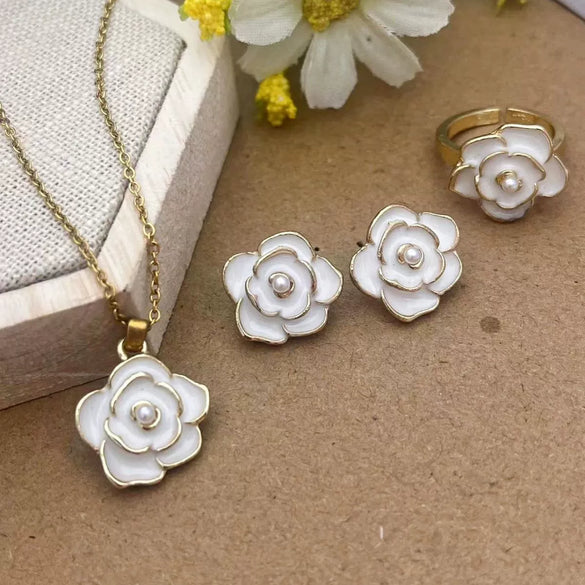 Round Chrysanthemum Four Leaf Clover Titanium Steel Jewelry Set With Gemstone Inlaid And Electroplated For Women