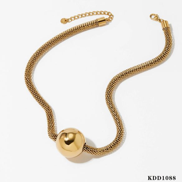 Round Mesh Chain Hollow Heart Ball Pendant Necklace For Girls Stainless Steel Electroplated Jewelry