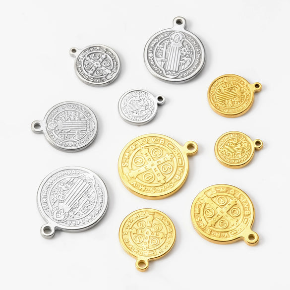 Round Stainless Steel Retro Stereo Handmade Diy Jewelry Pendants With Electroplating