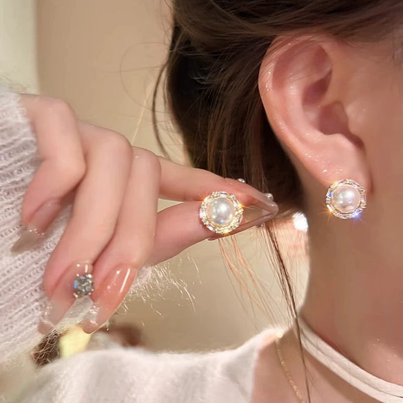 S925 Silver Butterfly Stud Earrings For Women Zircon Pearl Electroplated Light Luxury Niche Highend Minimalist Geometric