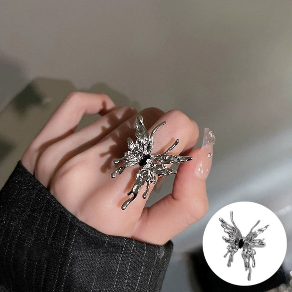 S925 Silver Plated Wide Brimmed Retro Fashion Heavy Industry Geometric Wave Open Finger Ring For Women Copper Material With Electroplating