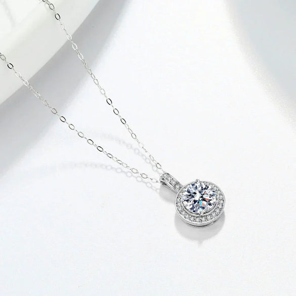 S925 Silver Round Pendant Necklace With Moissanite Inlay Electroplated Geometric Clavicle Chain For Women