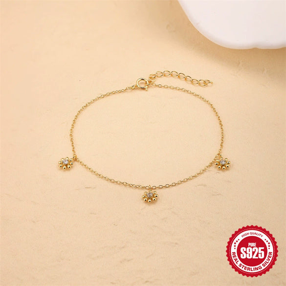 S925 Sterling Silver Fresh Flower Petal Pendant Bracelet For Women With Real Gold Electroplating And Geometric Design