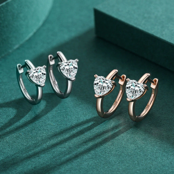 S925 Sterling Silver Heartshaped Earrings Set With Precious Stones For Women