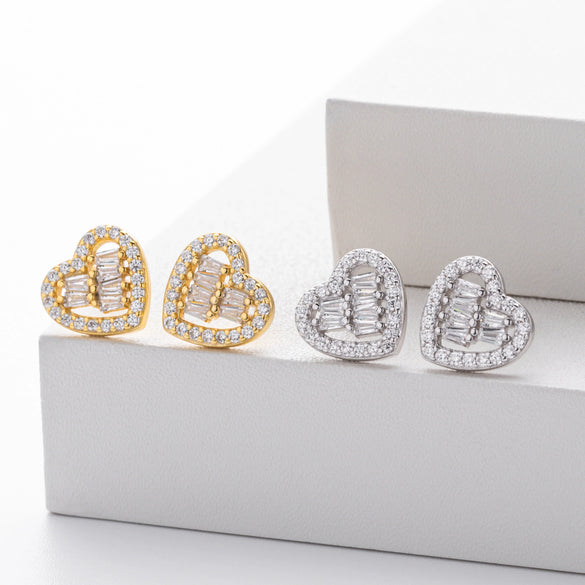 S925 Sterling Silver Heartshaped Zircon Earrings For Women Fashion Jewelry Electroplated