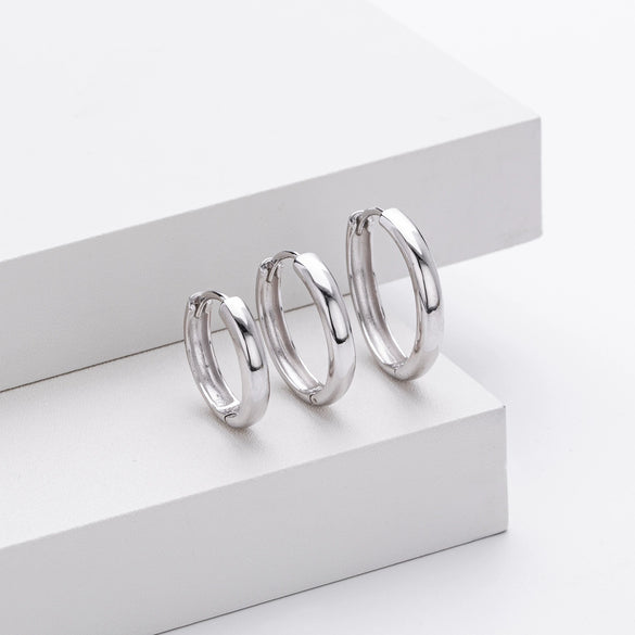 S925 Sterling Silver Hollow Earring Jewelry With Electroplating Process For Women