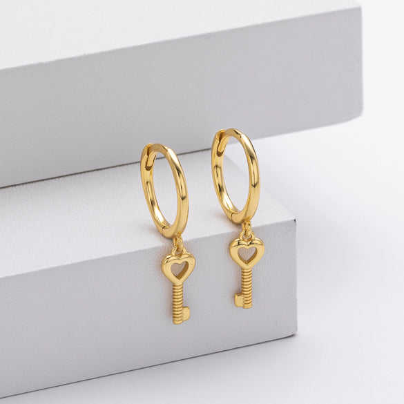 S925 Sterling Silver Personality Fashion Creative Key Earrings