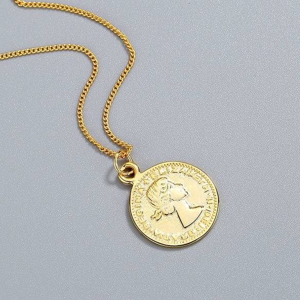 S925 Sterling Silver Portrait Coin Pendant Necklace Round Medallion Collarbone Chain With Electroplated Retro Minimalist Elegant Style