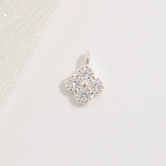 S925 Sterling Silver Zirconia Four Leaf Clover Pendant Jewelry Accessories Including Necklace Bracelet Earrings