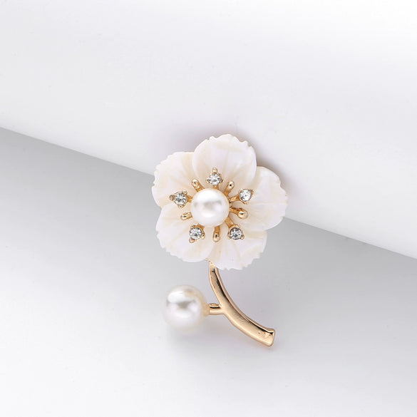 Shell Flower Brooch Electroplated For Women And Couple Style Luxury Accessories