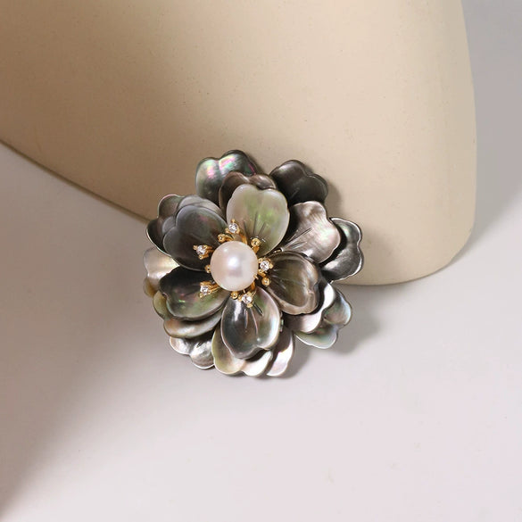 Shell Geometric Brooch Simple Style Electroplating