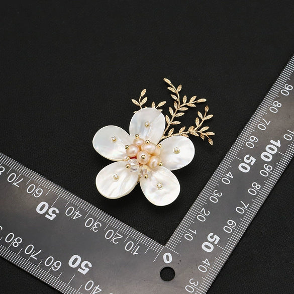 Shell Geometric Brooch Simple Style Electroplating