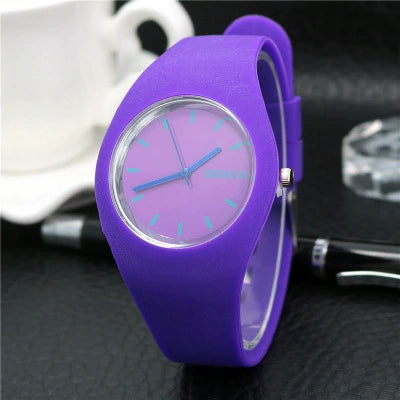 Silicone Alloy Watch Round Dial Leisure Style For Men And Women