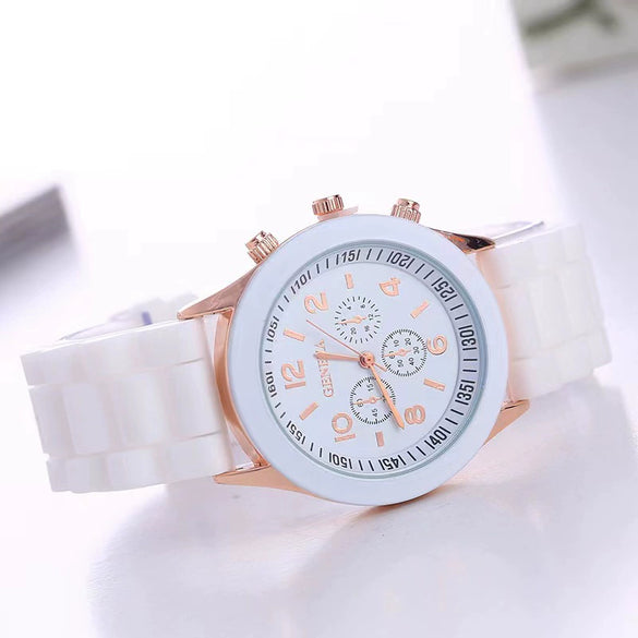 Silicone Plastic Watch Fashionable Colorful Round Student Watch For Boys And Girls