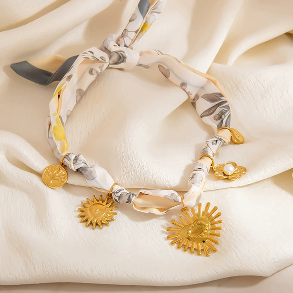 Silk Scarf Necklace Stainless Steel Heart And Flower Pendant Electroplating