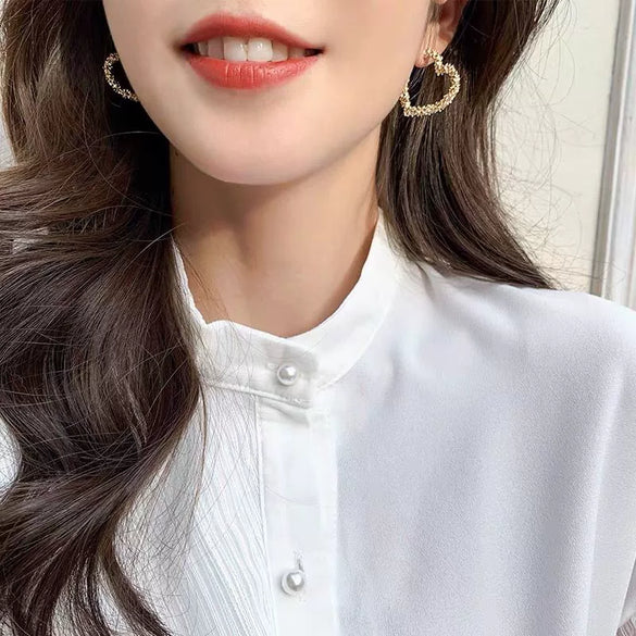 Silver And Zinc Alloy Elegant Simple Metallic Star Peach Heart Earrings With Electroplating Design For Women