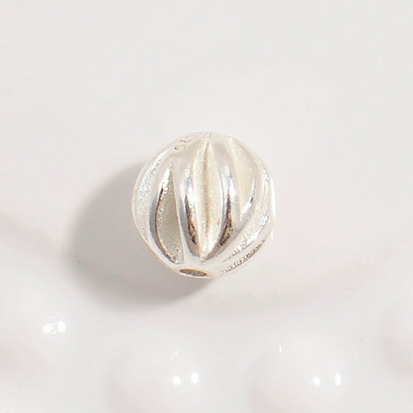 Silver Car Flower Twill Olive Pumpkin Bead Jewelry Accessories With Round Beads And Electroplating
