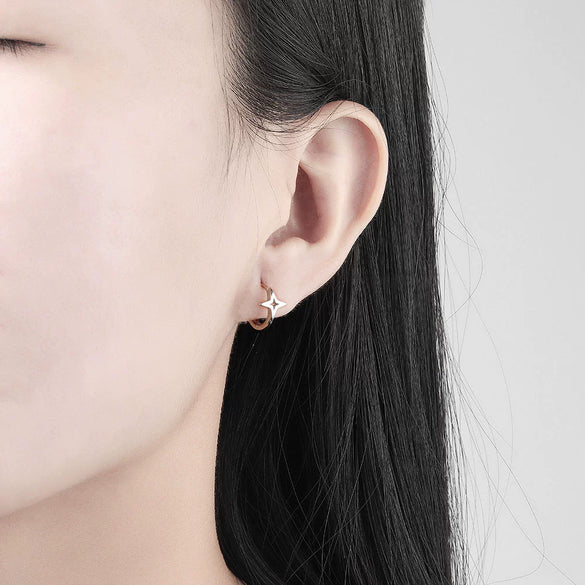 Silver 925 Geometric Flash Star Earrings For Women With Electroplating