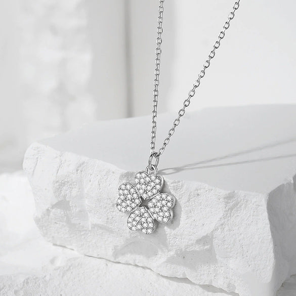 Silver Heartshaped Fourleaf Clover Necklace With Microinlaid Diamond