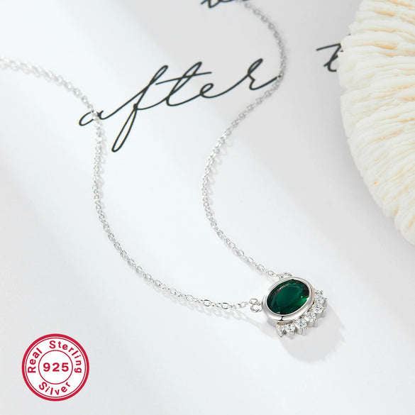 925 Silver Light Luxury Retro Clavicle Chain With Green Zircon Geometric Design For Women