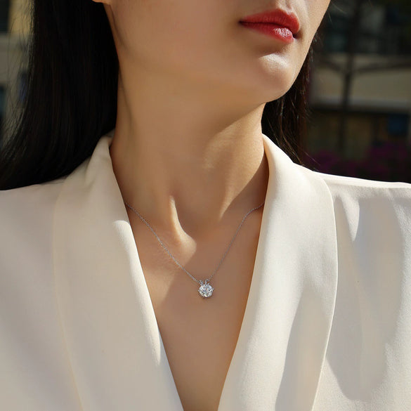 Silver Moissanite Pendant Necklace For Women With Geometric Pattern And Sixclaw Setting