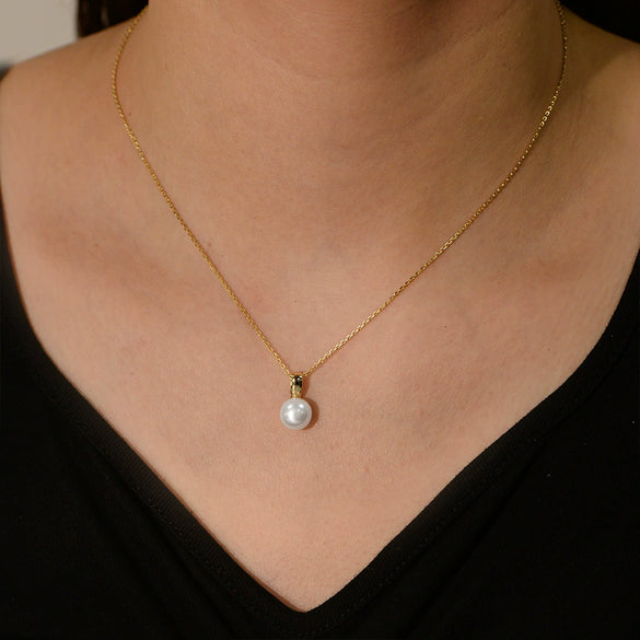 Silver Natural Freshwater Pearl Geometric Pendant Necklace For Women Set With Diamonds Cross Chain