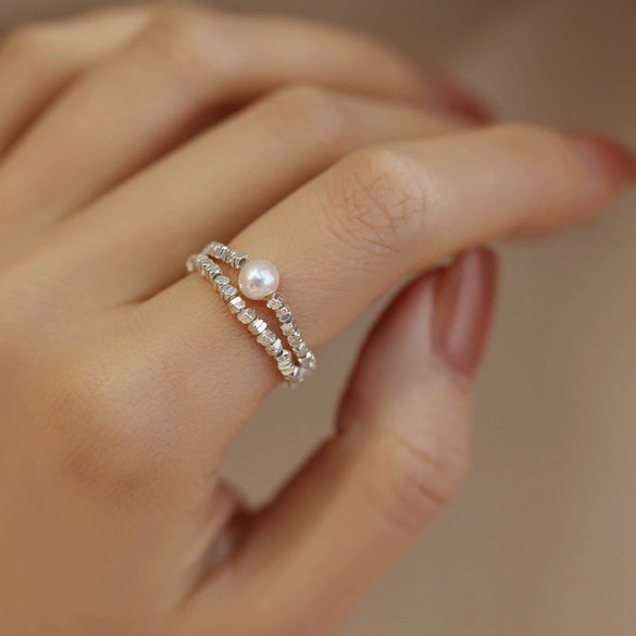 Silver Natural Freshwater Pearl Ring Light Luxury Design For Women