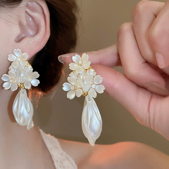 Silver Needle Artificial Crystal Flower Tassel Handmade Women's Earrings
