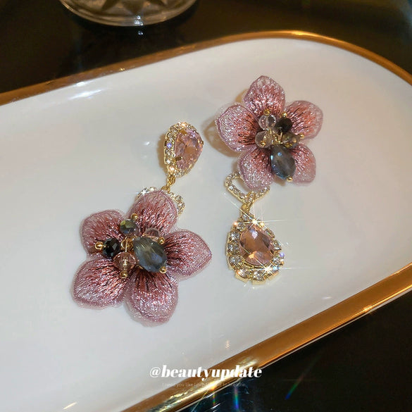 Silver Needle Asymmetric Water Drop Glass Glazed Bead Flower Earrings For Women Set With Diamonds Highend