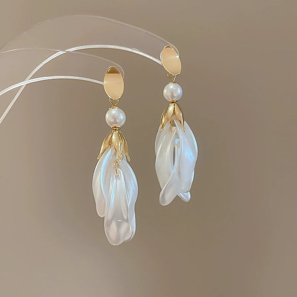 Silver Needle Earrings With Diamond Inlaid Imitation Pearl Petals And Tassel Geometric Shape High End And Versatile Design