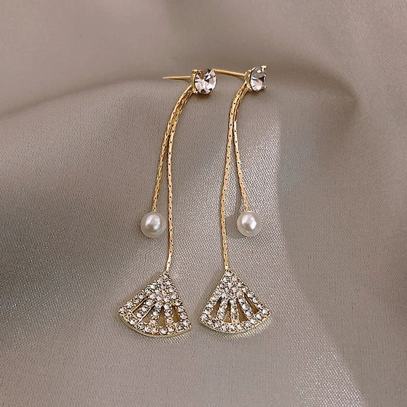 Silver Pearl Diamondembedded Long Tassel Earrings For Fashionable Women With Fairy Temperament And Allmatch Feature Suitable For Fashion Ol Style