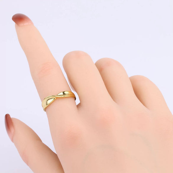 Silver Ring Twisted Bow Open Design Inlaid Zircon