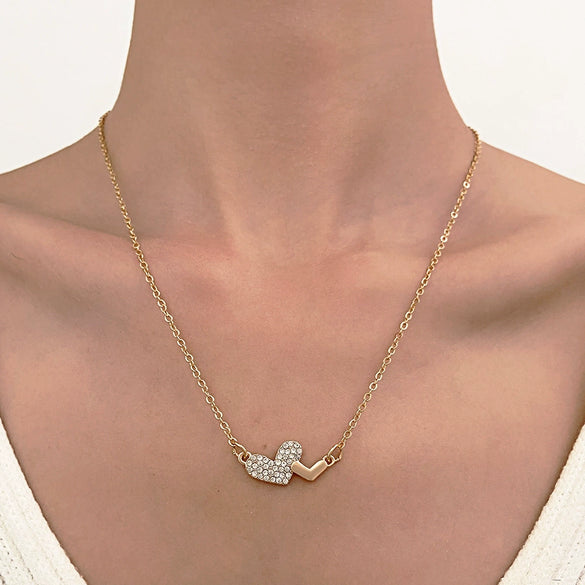 Simple Allmatch Love Necklace With Double Peach Heart Pendant Copper Alloy Diamond Design For Women