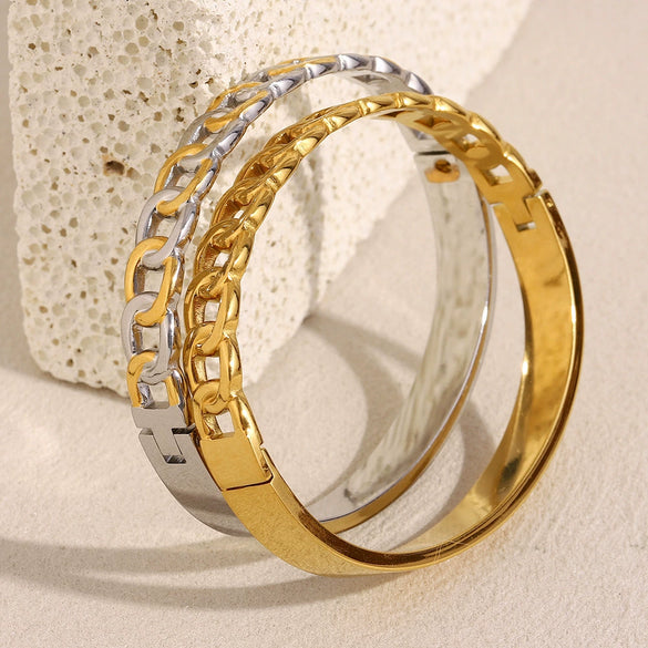 Simple Allmatch Temperament Light Luxury Hand Jewelry Stainless Steel 18K Gold Plated Chain Buckle Bracelet With Geometric Style And Electroplating Processing