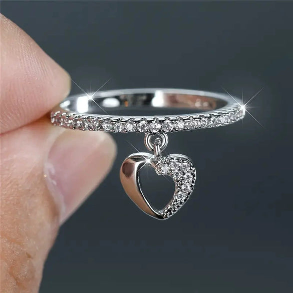 Simple Allmatch Women's Copper Heartshaped Ring With Zircon Design