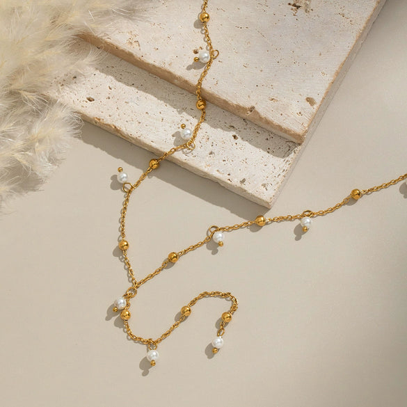 Simple And Elegant Girly Light Luxury Niche Non Fading Millet Bead Pearl Necklace In Stainless Steel With Geometric Shape And Electroplating