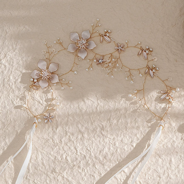 Simple Bridal Flower Alloy Handmade Hair Band With Pearl And Rhinestone Accents Rhombus Pattern Wedding Headpiece