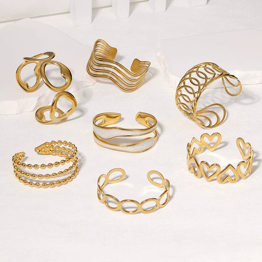 Simple Cold Style Geometric Love Flower French Gold Plated Stainless Steel Bracelet For Women