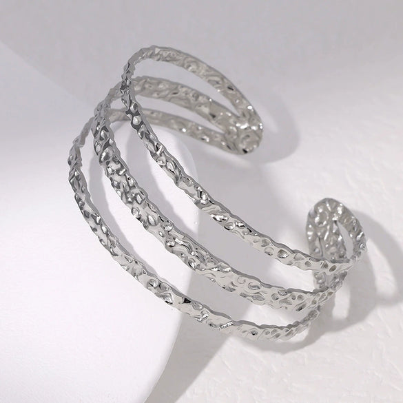 Simple Cold Style Geometric Love Flower French Gold Plated Stainless Steel Bracelet For Women