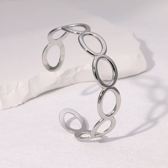 Simple Cold Style Geometric Love Flower French Gold Plated Stainless Steel Bracelet For Women