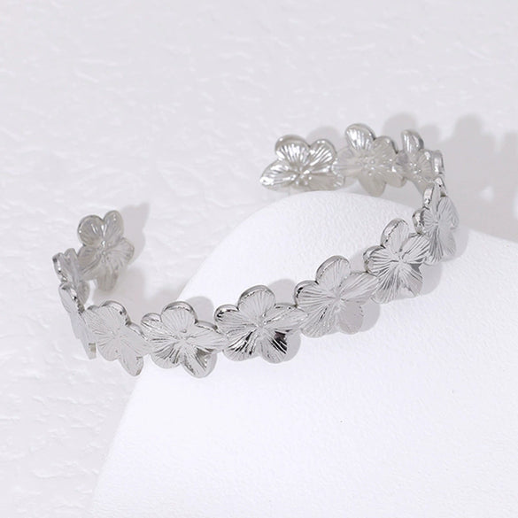 Simple Cold Style Geometric Love Flower French Gold Plated Stainless Steel Bracelet For Women