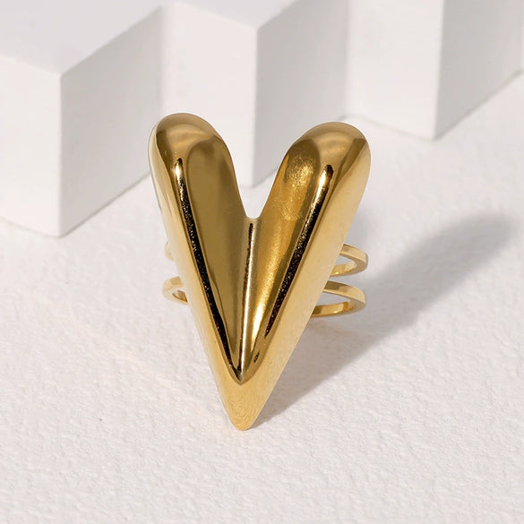 Simple Cold Style Heartd Open Ring In Stainless Steel With Electroplating For Women