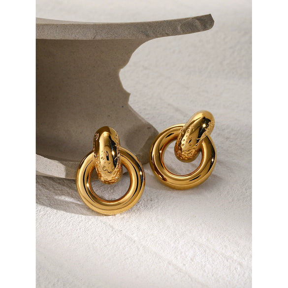 Simple Design Stainless Steel Earrings For Women With Electroplating Treatment