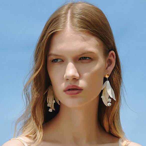 Simple Electroplated Acrylic Flower Petal Long Earrings Elegant Floral Dangle Earrings For Women