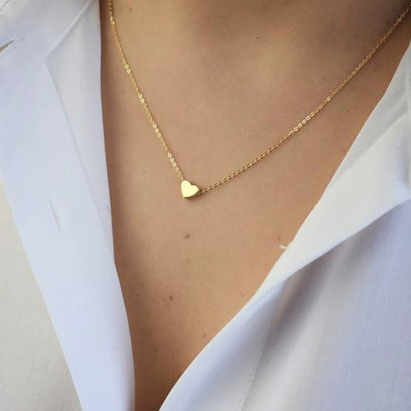 Simple Electroplated Alloy Heart Pendant Short Necklace With Cross Chain For Women