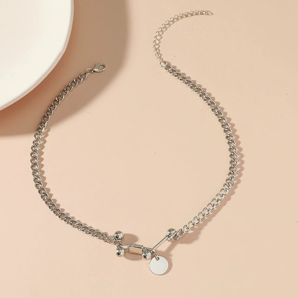 Simple Elegant Asymmetric Geometric Alloy Collarbone Necklace With Electroplated Pendant And Water Wave Chain